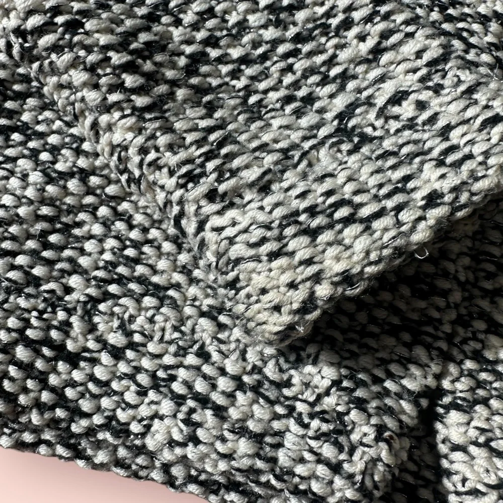 Women’s J Crew Zip Front Black And White Wool Hand Knit Sweater Size Medium